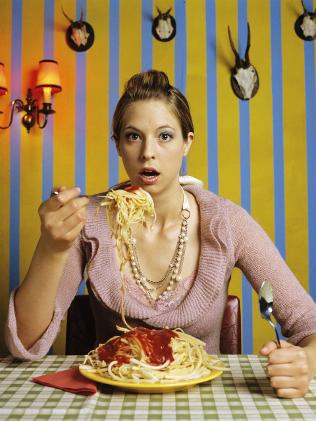 glycemic pasta woman why the paleo diet works